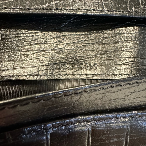 Authentic Gucci wallet - Picture 6 of 13